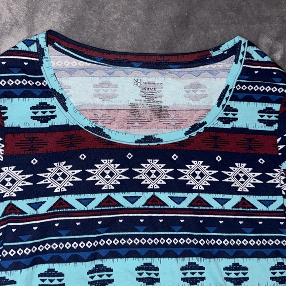 Long Sleeve Shirt Large Red, White and Blue - Picture 3 of 4